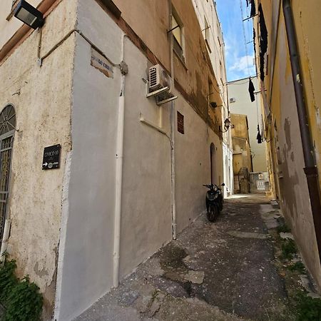 Civico 10 Apartment Sassari Ngoại thất bức ảnh